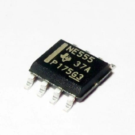 NE555 Timer IC (DIP or SMD) - 2 Pieces